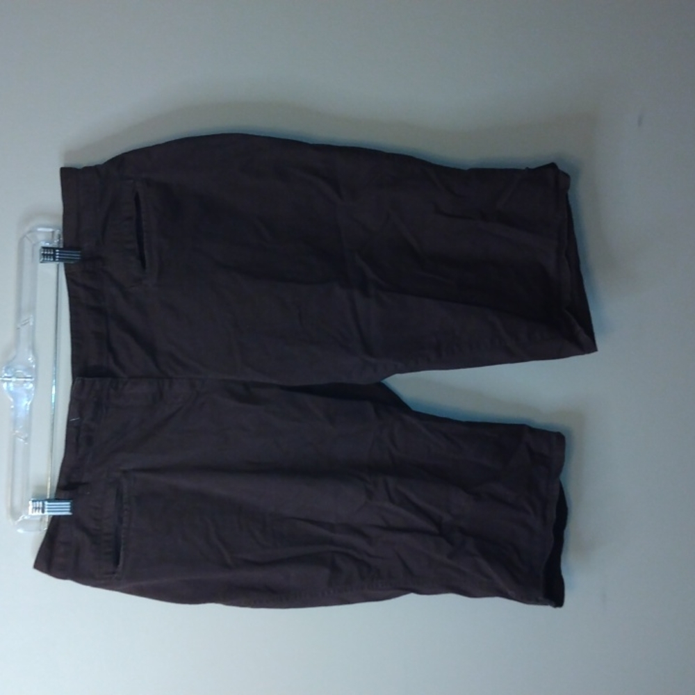 AVENUE BROWN SHORT